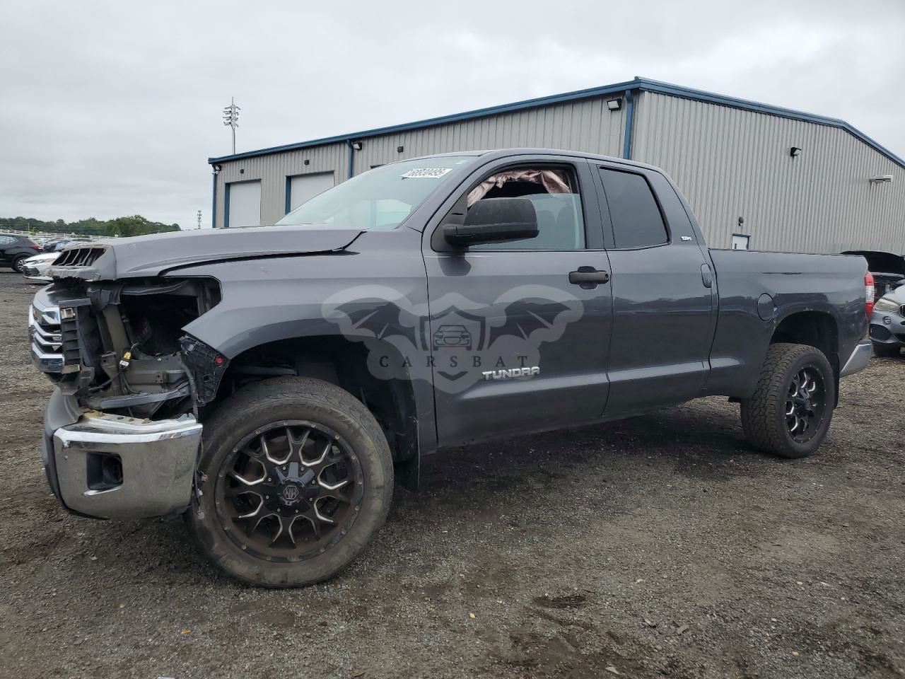 Toyota Tundra DOUBLE CAB SR 4.6L  8 2016