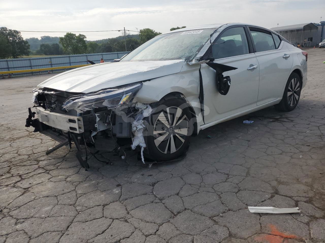Nissan Altima SV 2.5L  4 2021