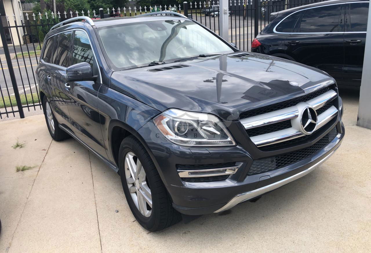 Mercedes-Benz GL 450 4MATIC 4.6L  8 2013