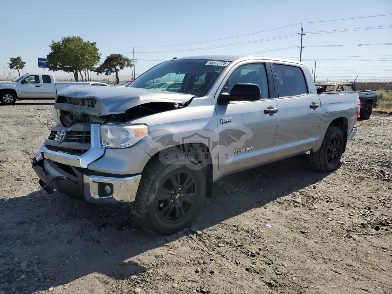 Toyota Tundra CREWMAX SR5 5.7L  8 2015