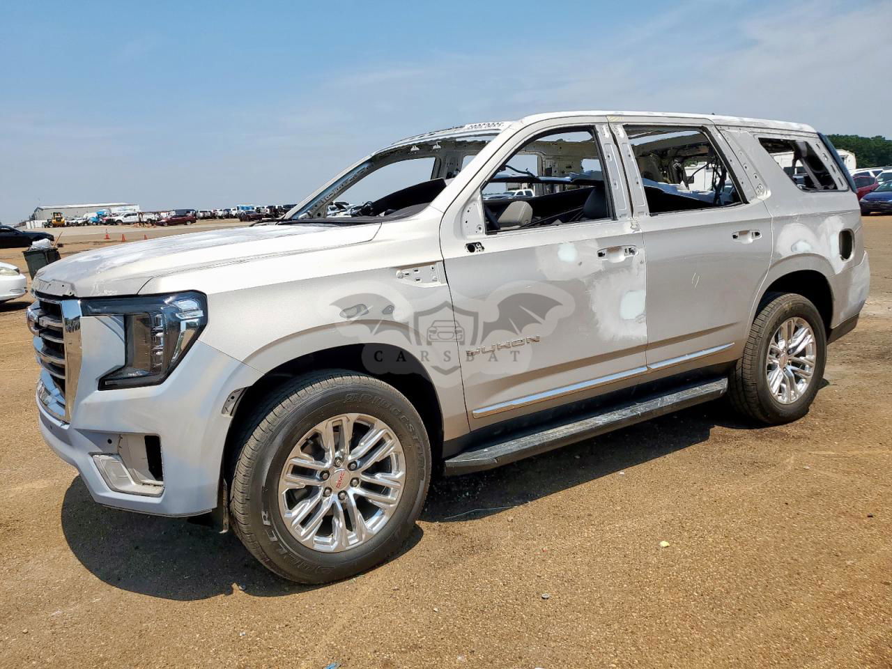GMC Yukon SLT 5.3L  8 2021