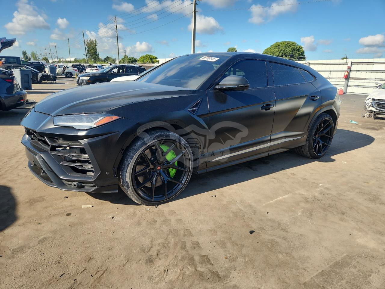 Lamborghini Urus 4.0L  8 2021