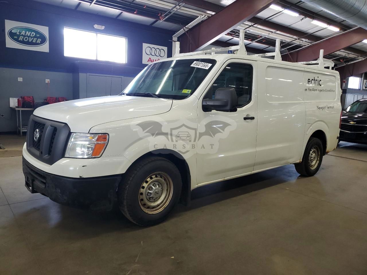 Nissan NV series 1500 4.0L  6 2012