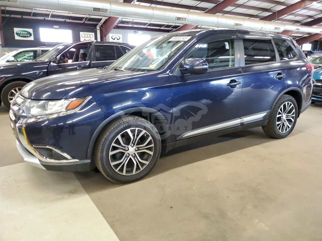 Mitsubishi Outlander SE 2.4L  4 2016