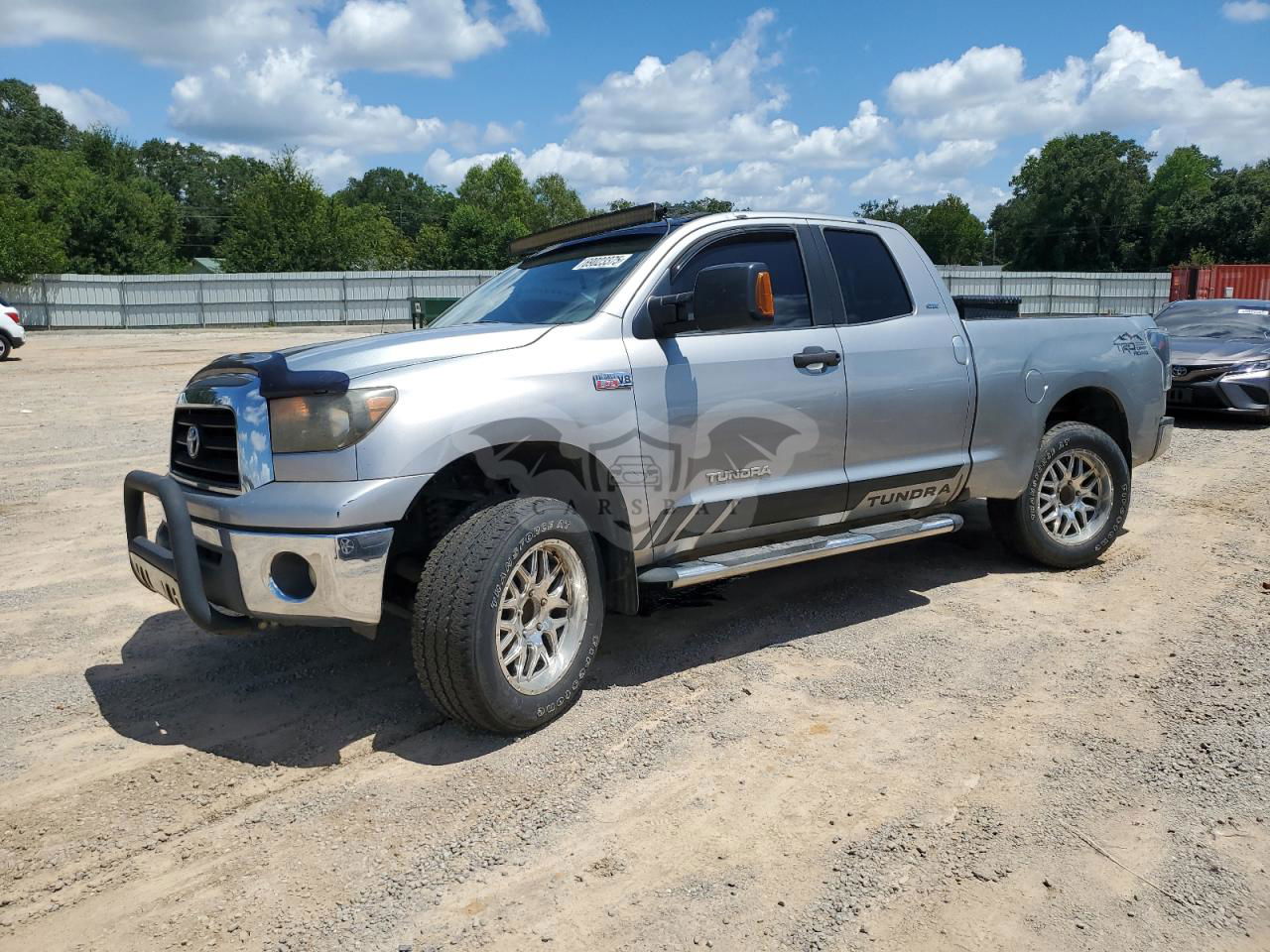 Toyota Tundra DOUBLE CAB SR5 5.7L  8 2007