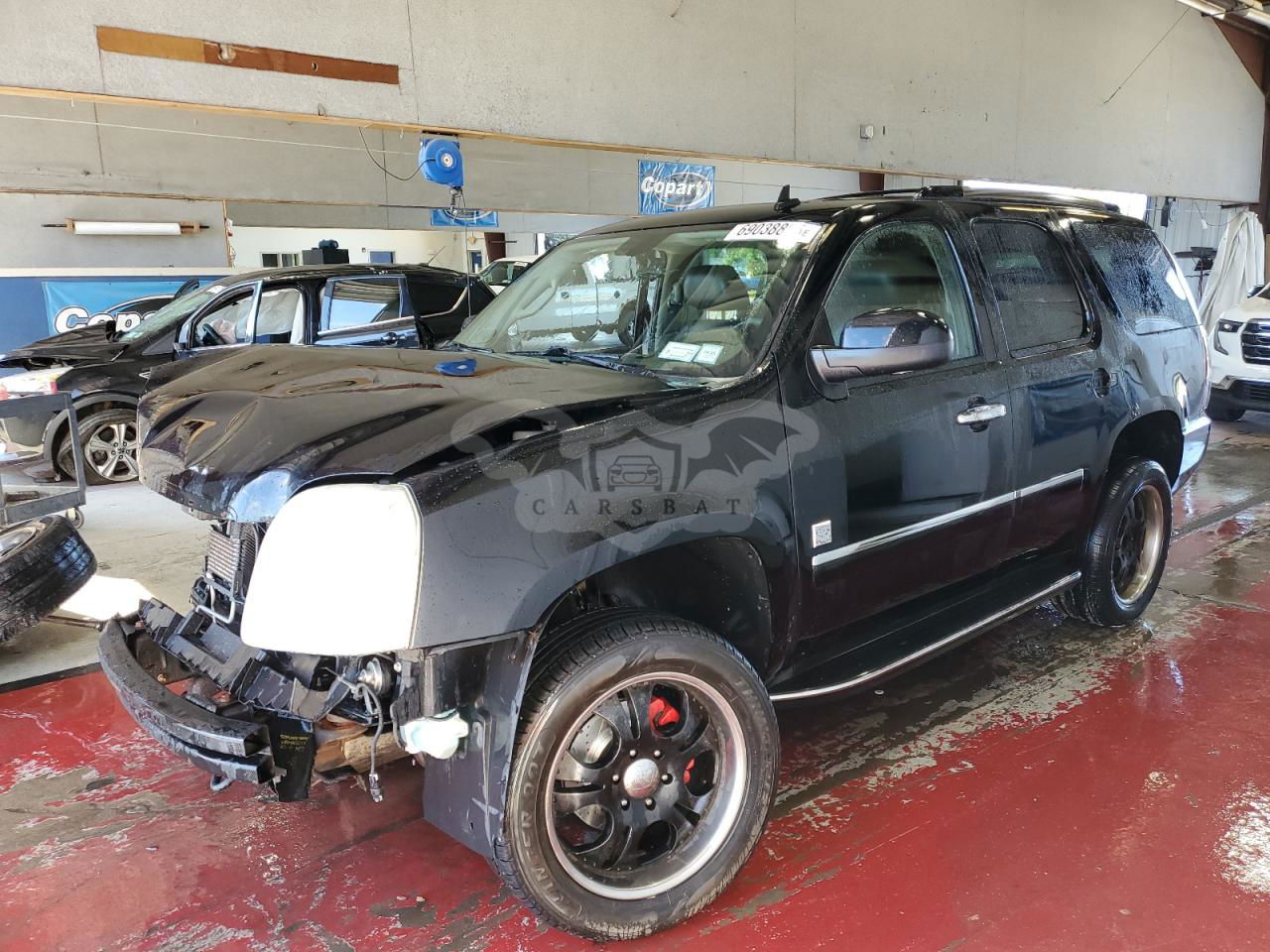 GMC Yukon DENALI 6.2L  8 2010