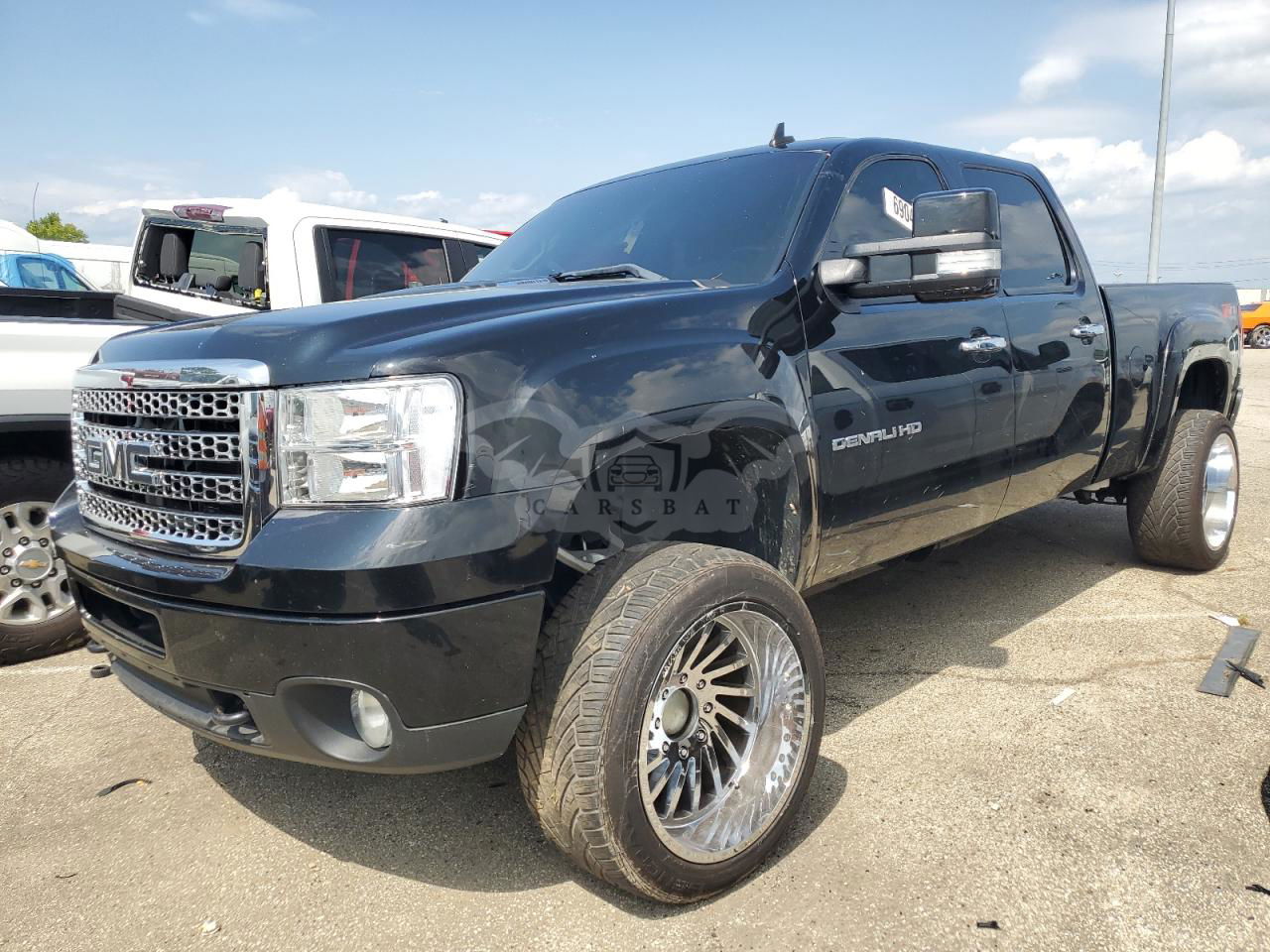 GMC Sierra K2500 DENALI 6.6L  8 2013
