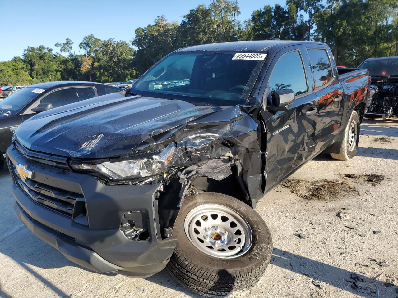 Chevrolet Colorado 2.7L  4 2024