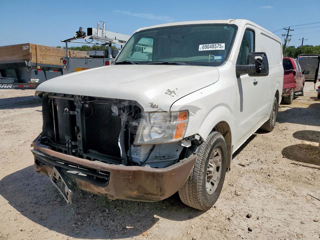 Nissan NV series 1500 4.0L  6 2012