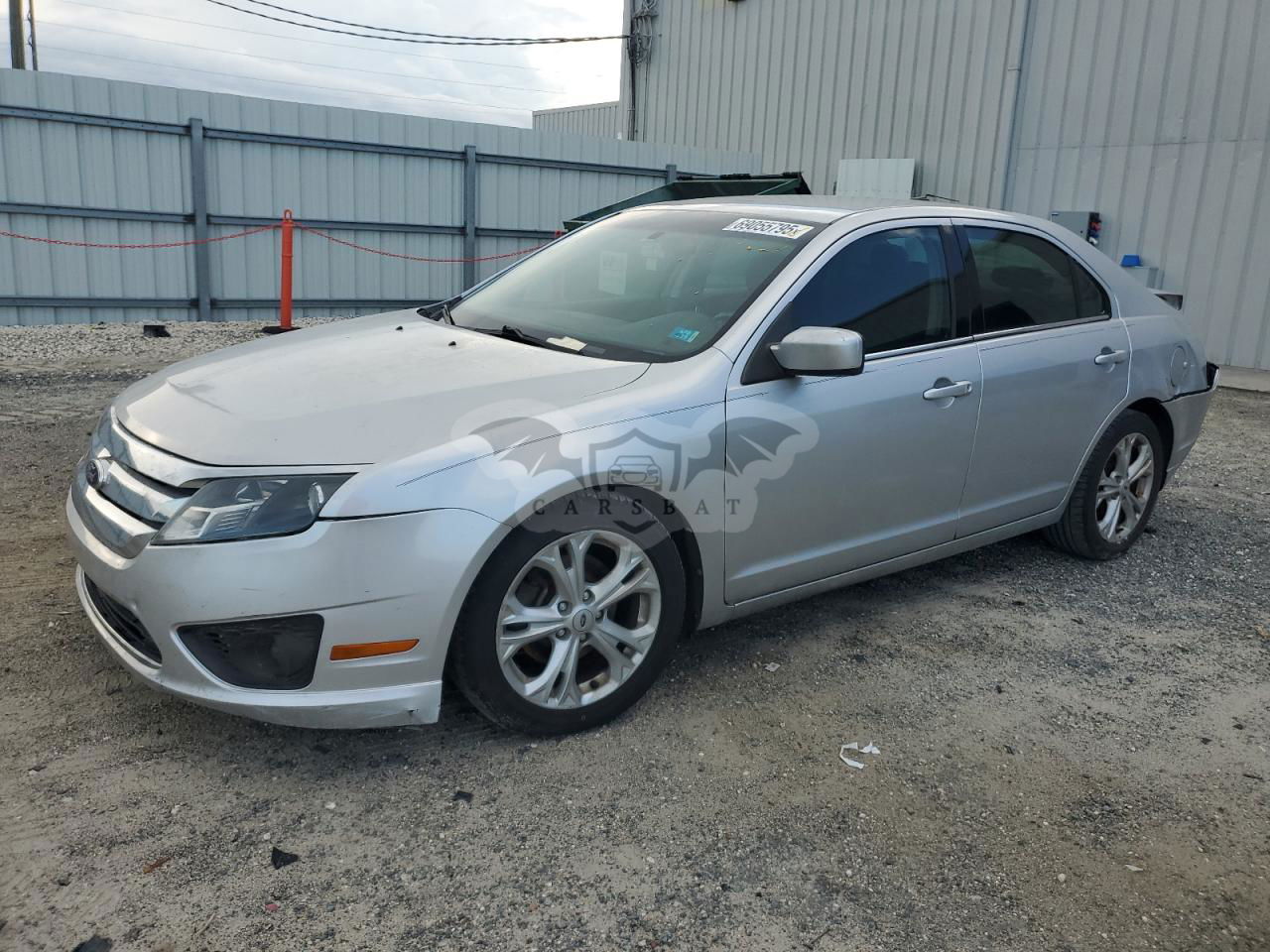 Ford Fusion SE 2.5L  4 2012