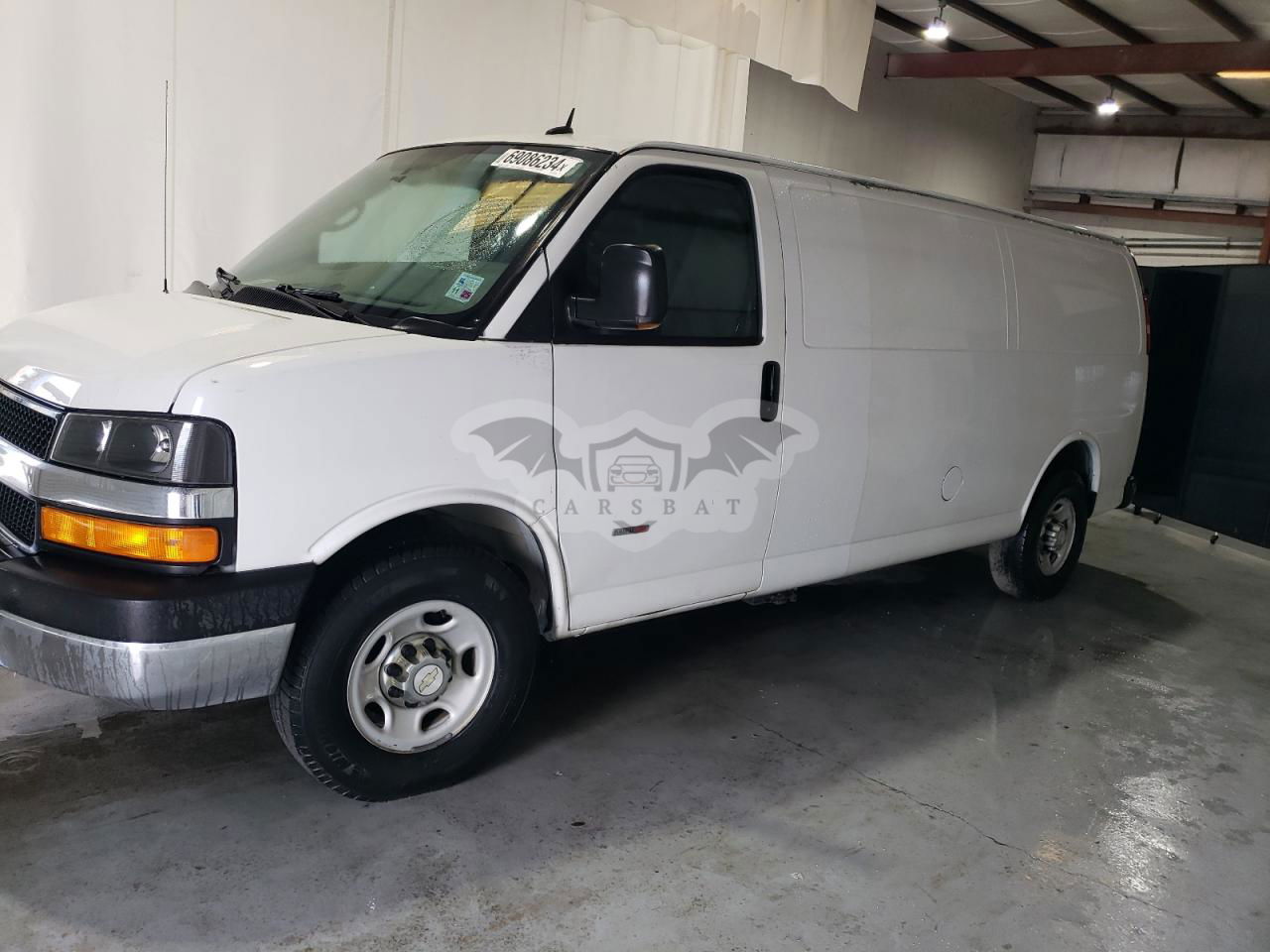 Chevrolet Express 6.6L  8 2014