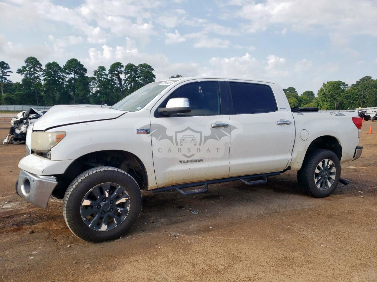 Toyota Tundra CREWMAX LIMITED 5.7L  8 2012