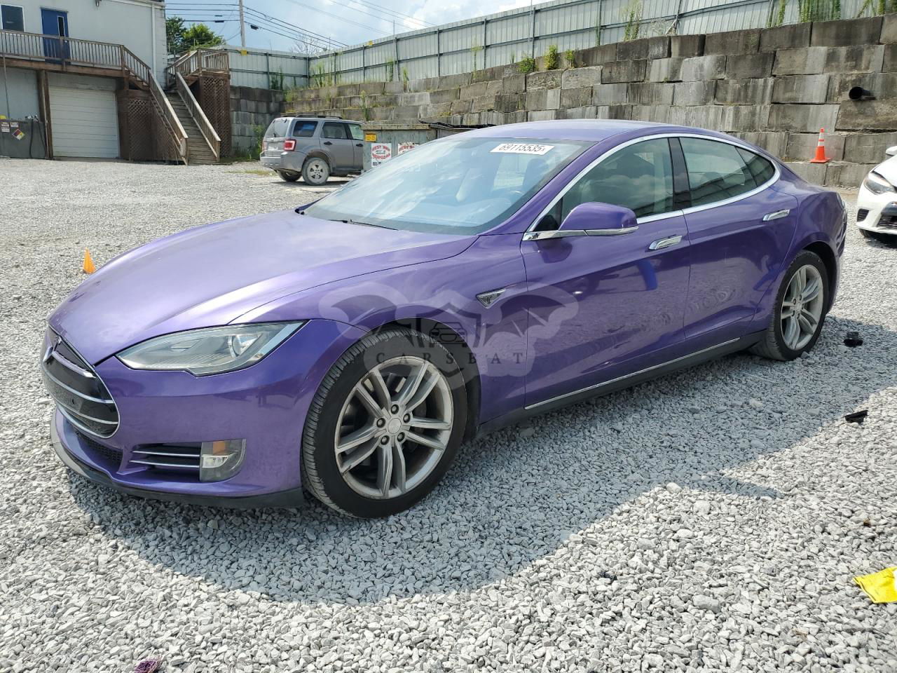 Tesla Model S 2013