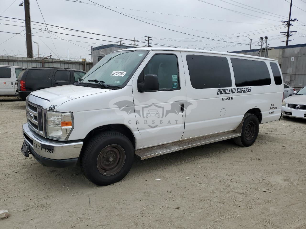 Ford Econoline E350 SUPER DUTY WAGON 5.4L  8 2014