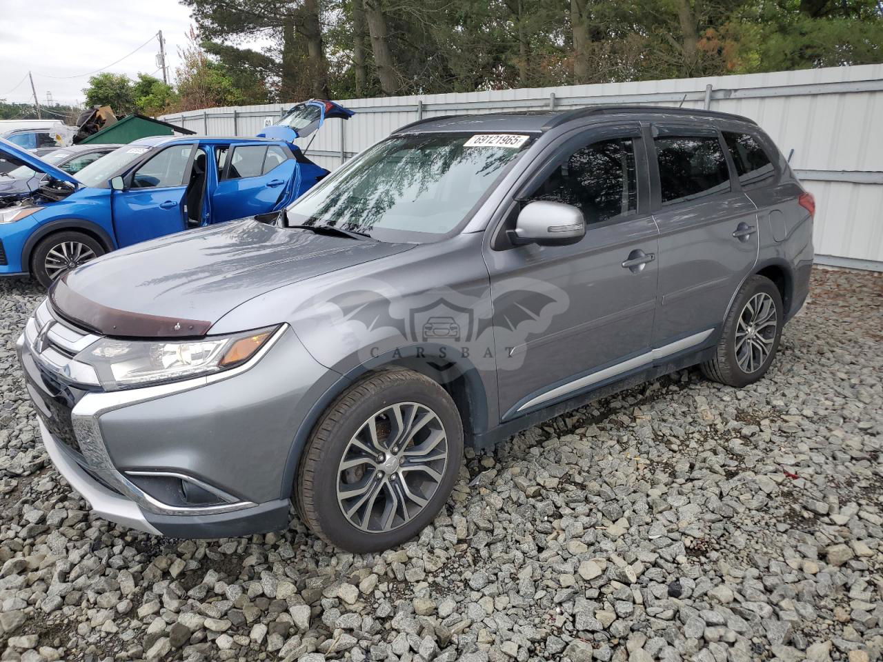 Mitsubishi Outlander SE 2.4L  4 2016