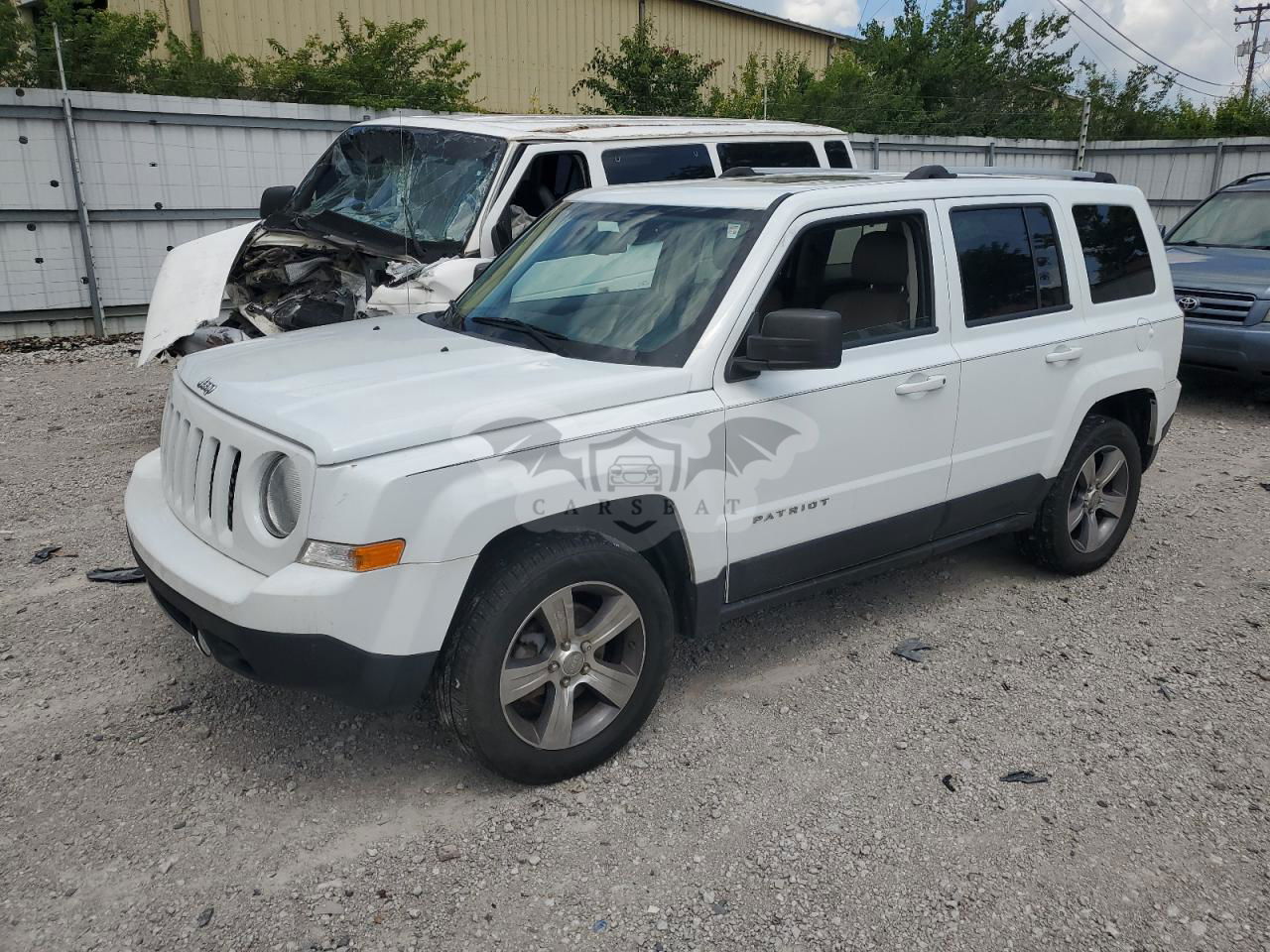 Jeep Patriot LATITUDE 2.4L  4 2017