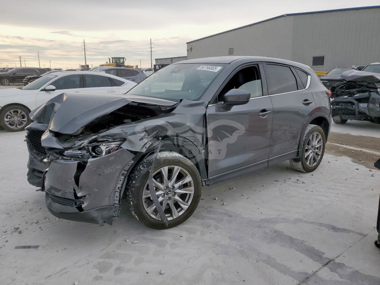 Mazda CX-5 GRAND TOURING 2.5L  4 2021