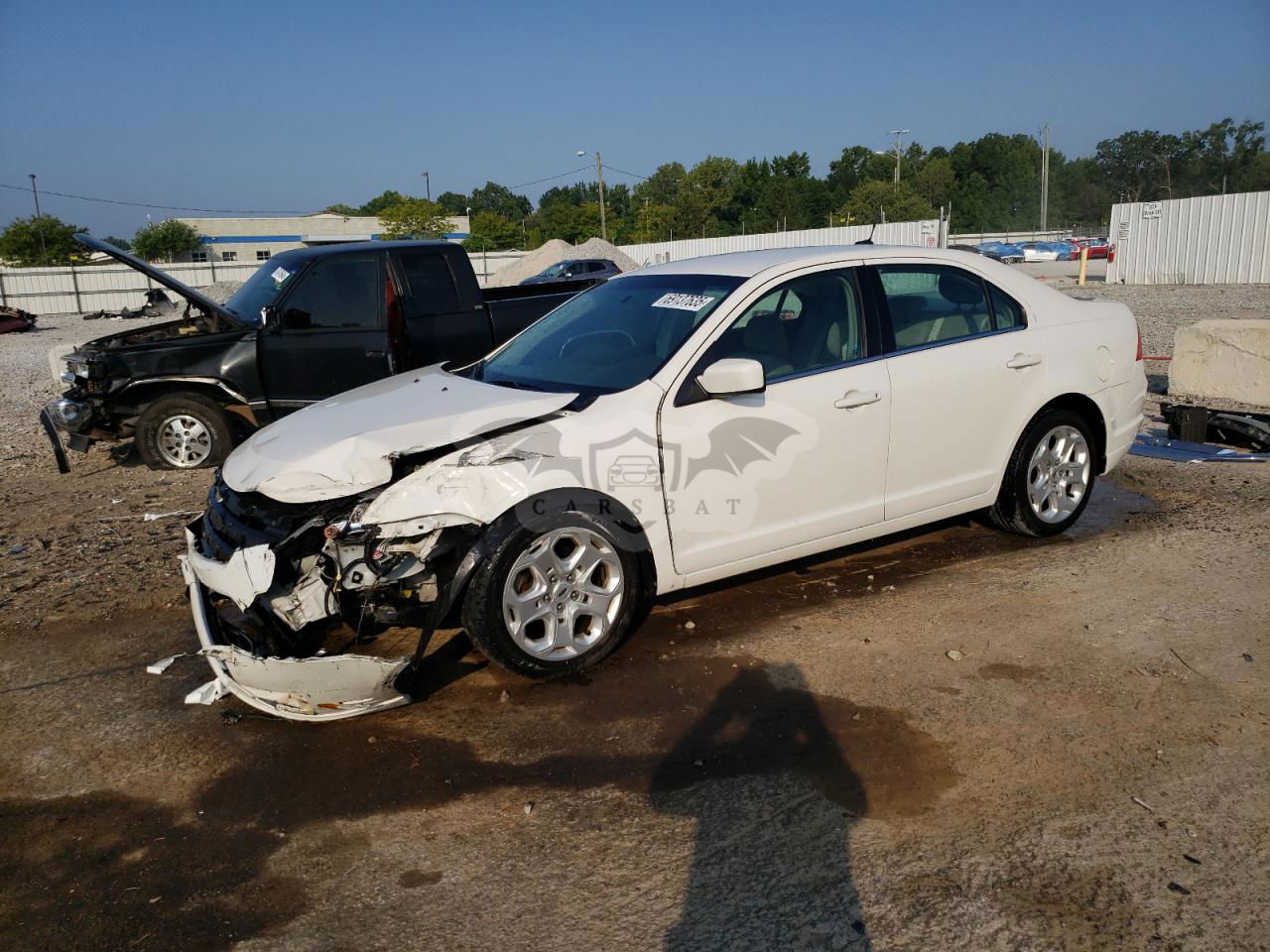 Ford Fusion SE 2.5L  4 2011