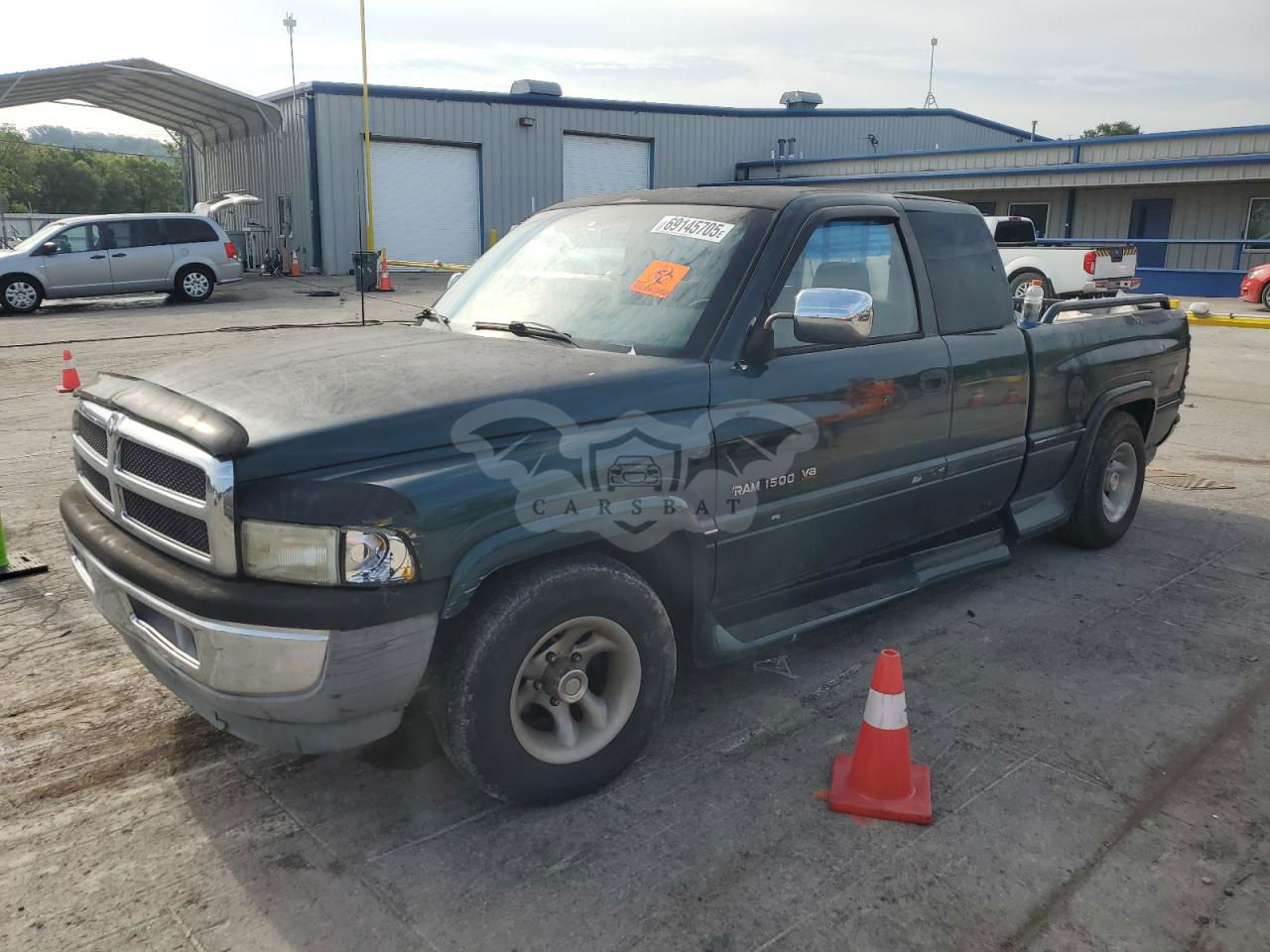 Dodge RAM 5.9L  8 1997