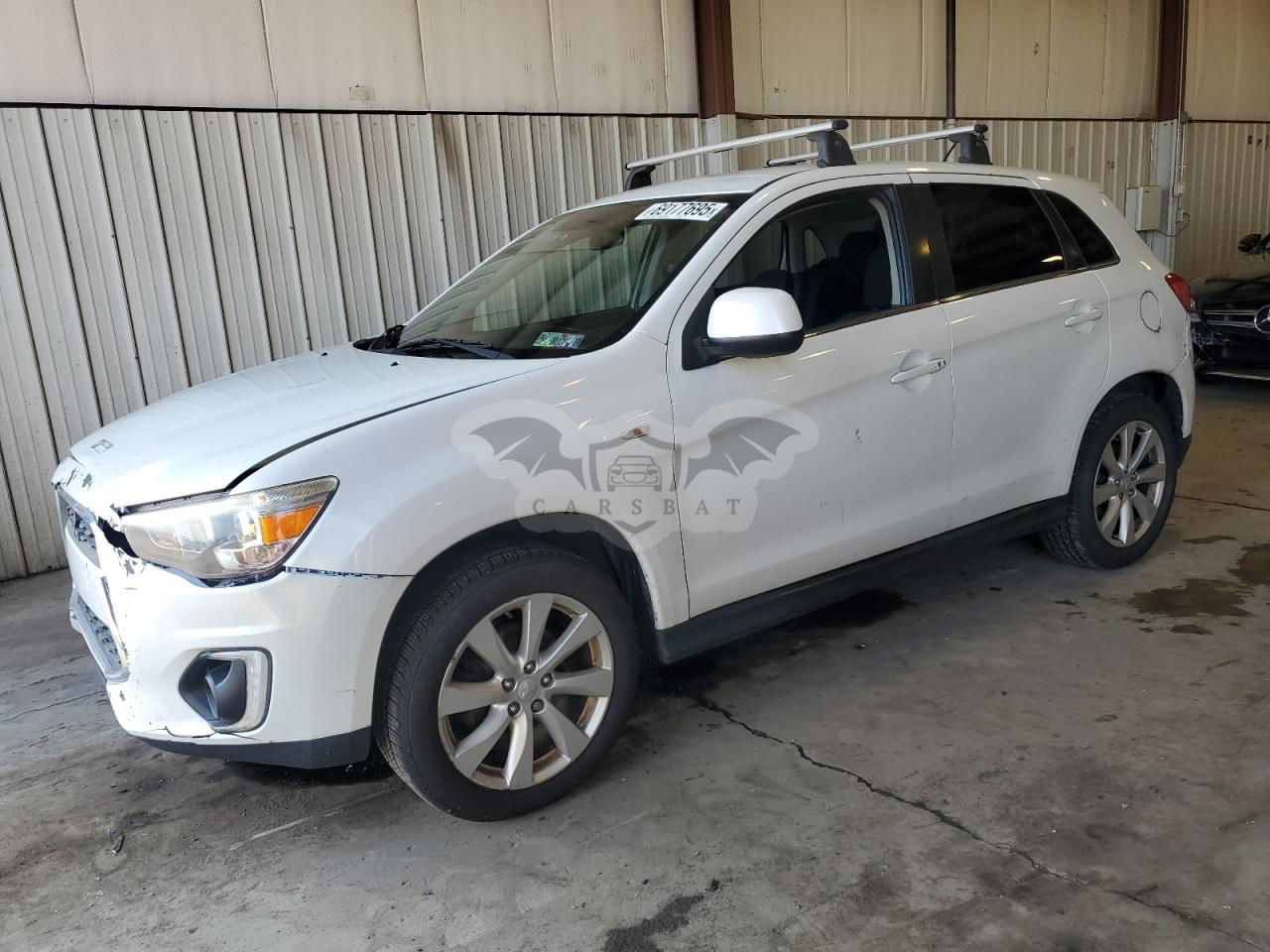 Mitsubishi Outlander SE 2.0L  4 2015