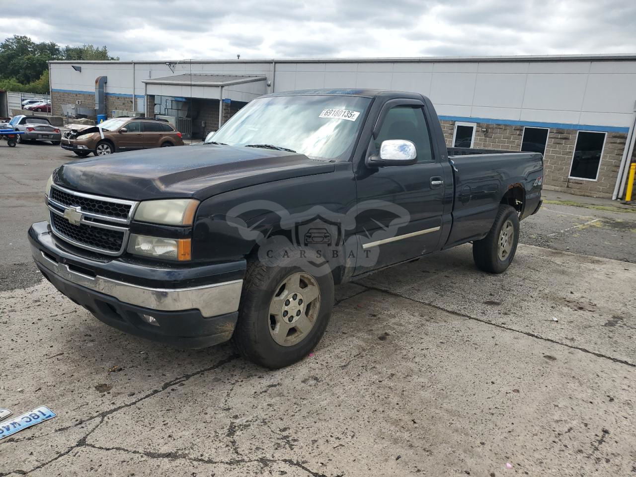 Chevrolet Silverado K1500 4.8L  8 2006