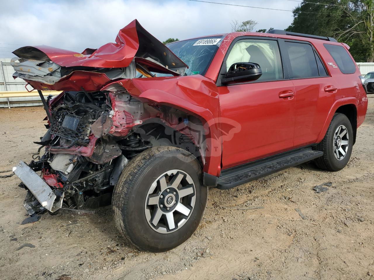 Toyota 4Runner SE 4.0L  6 2023