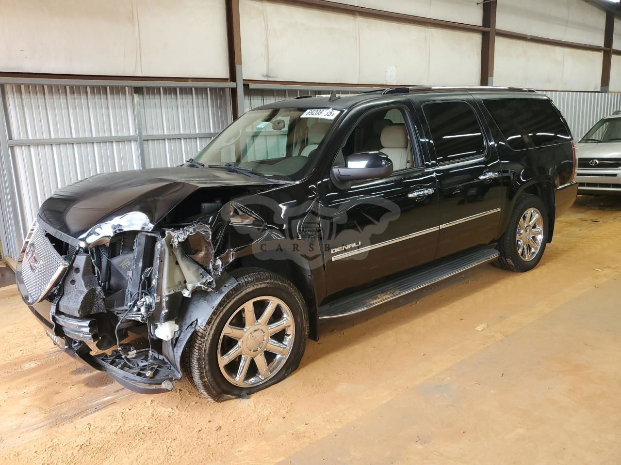GMC Yukon DENALI 6.2L  8 2014