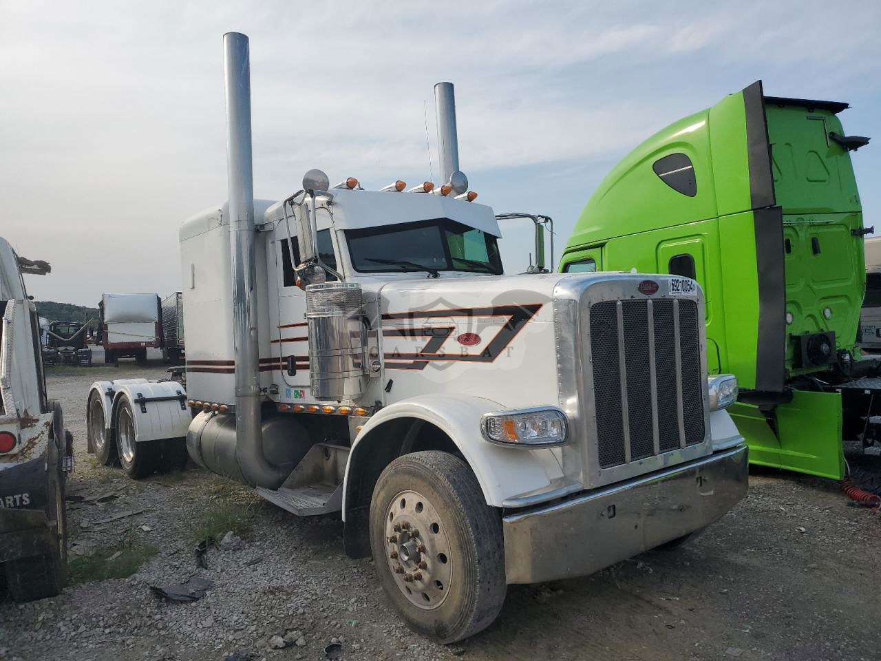 Peterbilt 388 15.0L  6 2012