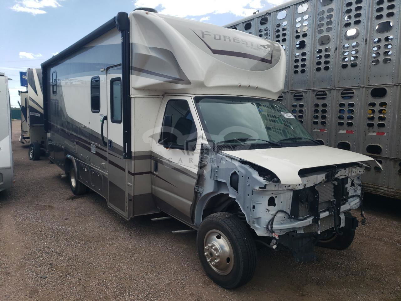 Ford Econoline E450 SUPER DUTY CUTAWAY VAN 6.8L 10 2020