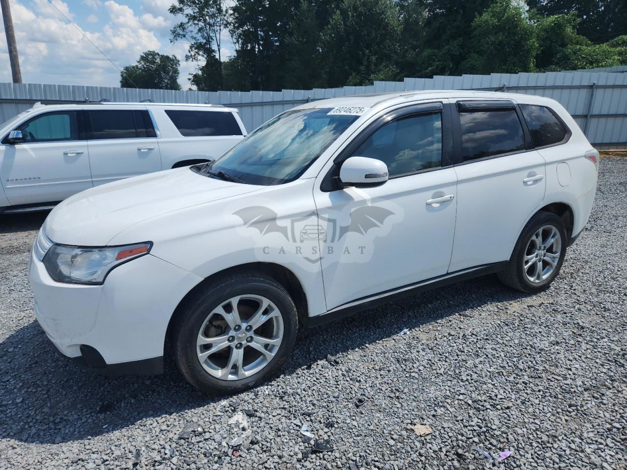 Mitsubishi Outlander SE 2.4L  4 2014