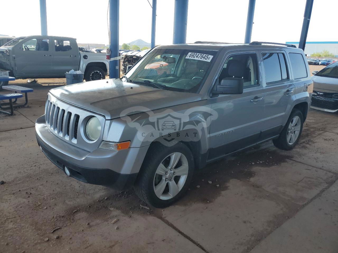 Jeep Patriot LATITUDE 2.4L  4 2017