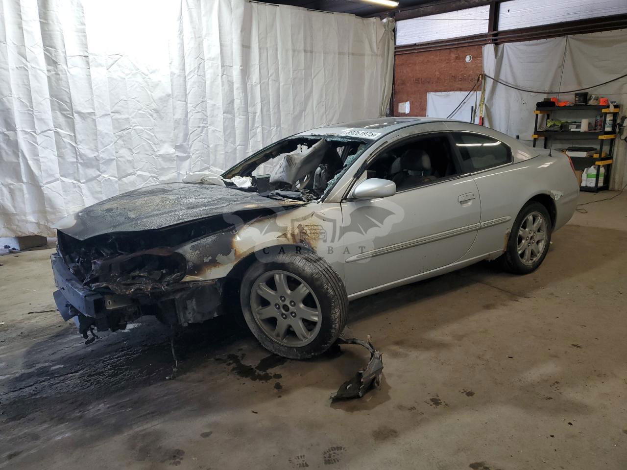Chrysler Sebring LXI 3.0L  6 2002