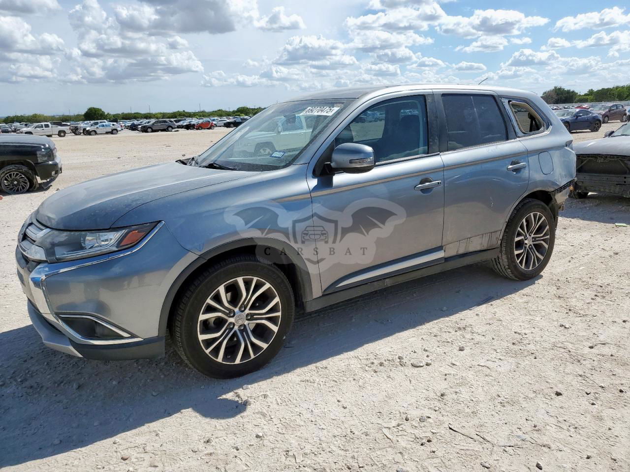 Mitsubishi Outlander SE 2.4L  4 2016