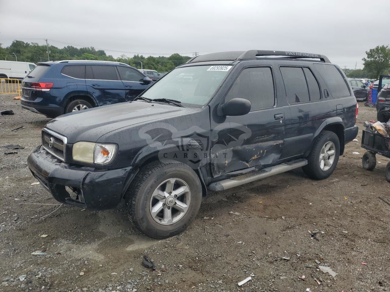 Nissan Pathfinder LE 3.5L  6 2004