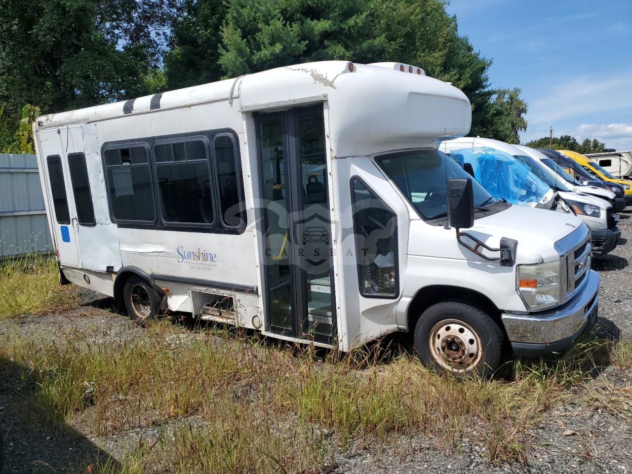 Ford Econoline E350 SUPER DUTY CUTAWAY VAN 6.8L 10 2011