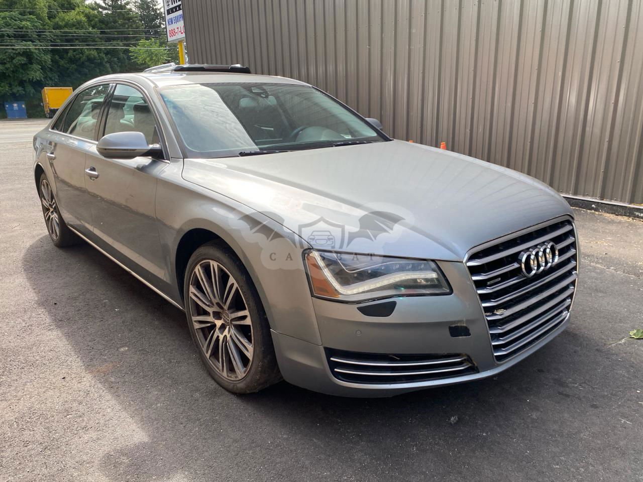 Audi A8 L QUATTRO 4.2L  8 2011