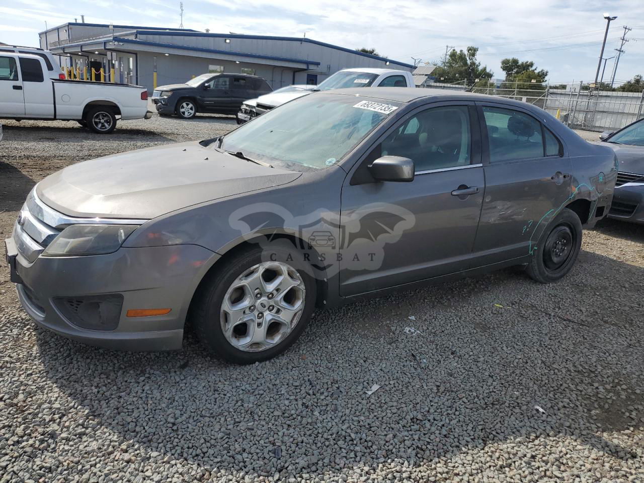 Ford Fusion SE 2.5L  4 2011