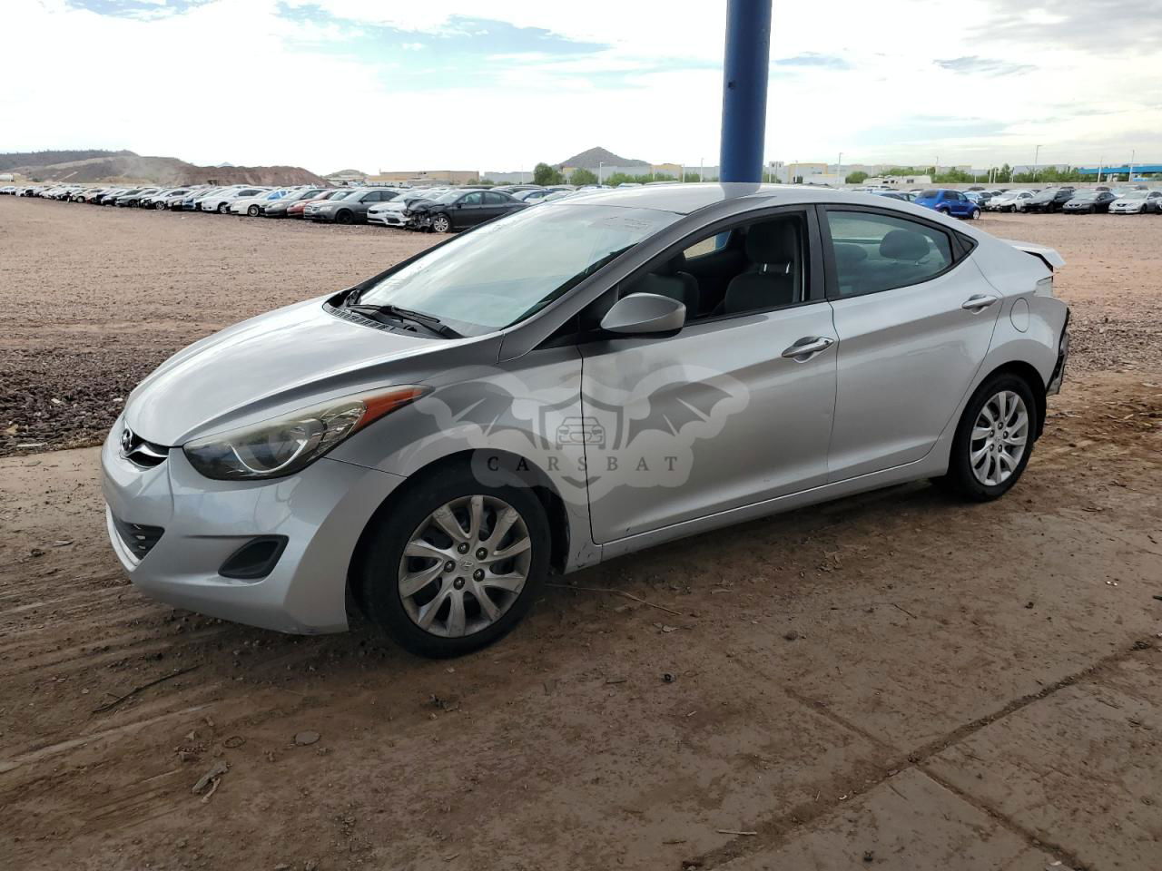 Hyundai Elantra GLS 1.8L  4 2012
