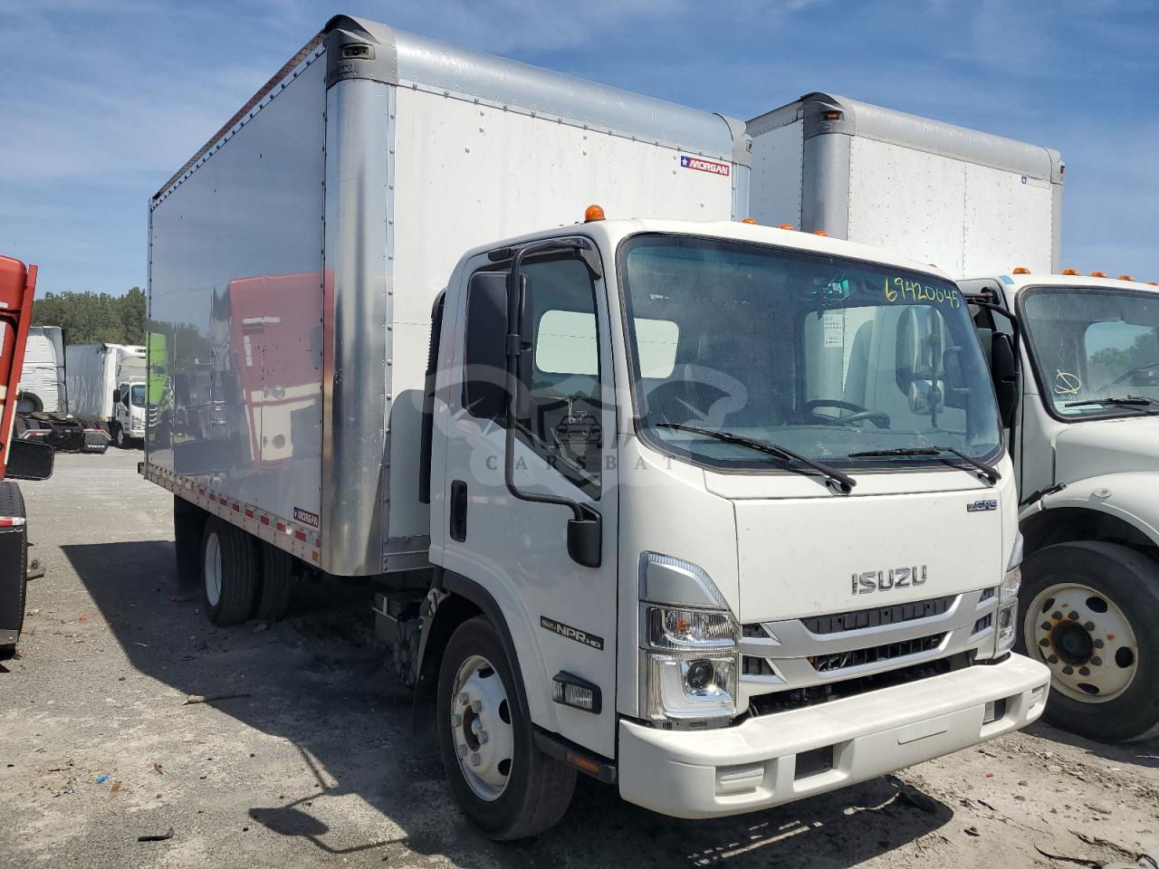 Isuzu NPR 6.6L  8 2024