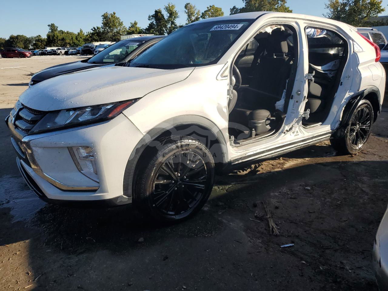 Mitsubishi Eclipse LE 1.5L  4 2018