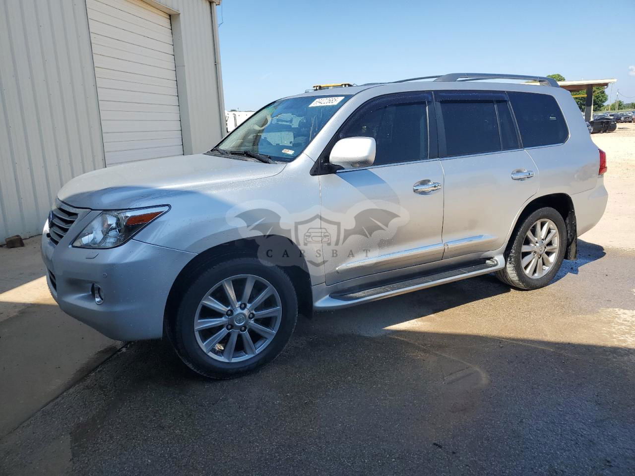 Lexus LX 570 5.7L  8 2011