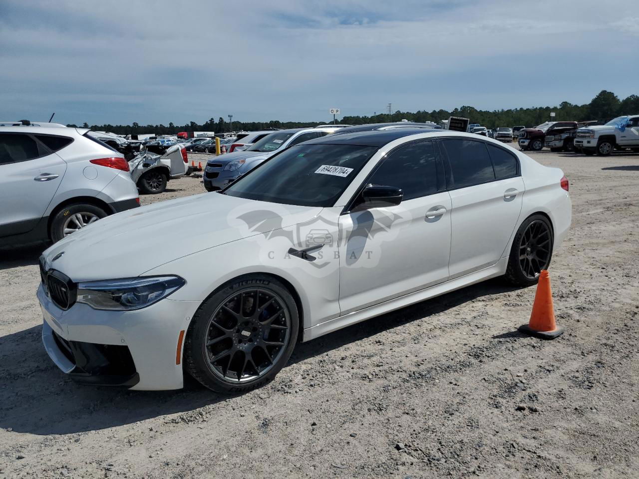 BMW M5 BASE 4.4L  8 2020