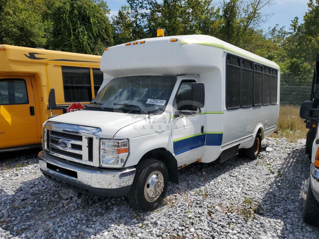 Ford Econoline E350 SUPER DUTY CUTAWAY VAN 5.4L  8 2013