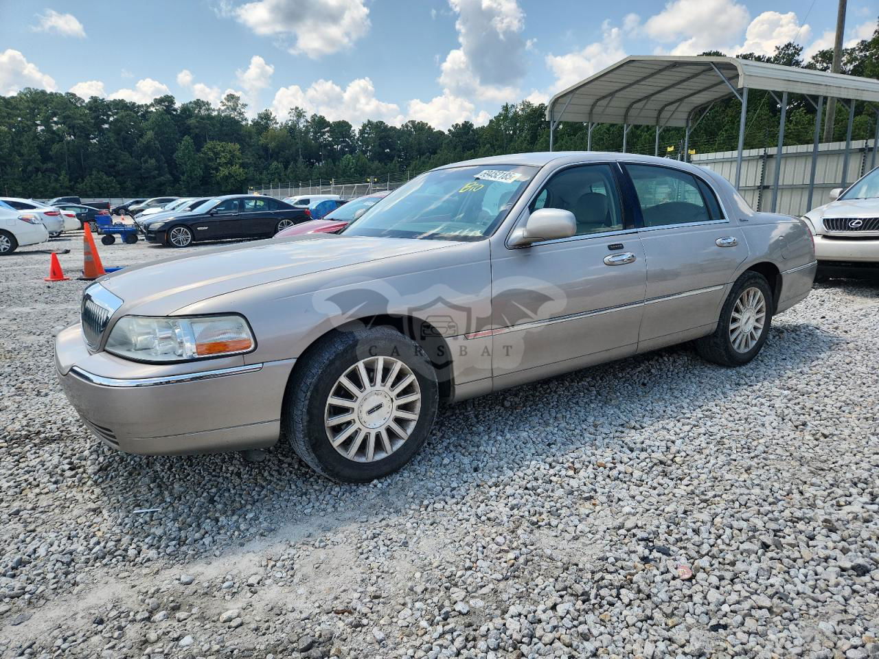 Lincoln Town Car EXECUTIVE 4.6L  8 2003