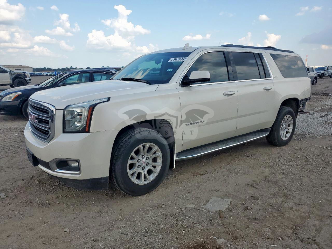 GMC Yukon K1500 SLT 5.3L  8 2015
