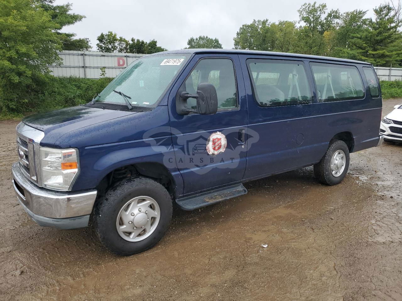 Ford Econoline E350 SUPER DUTY WAGON 5.4L  8 2013
