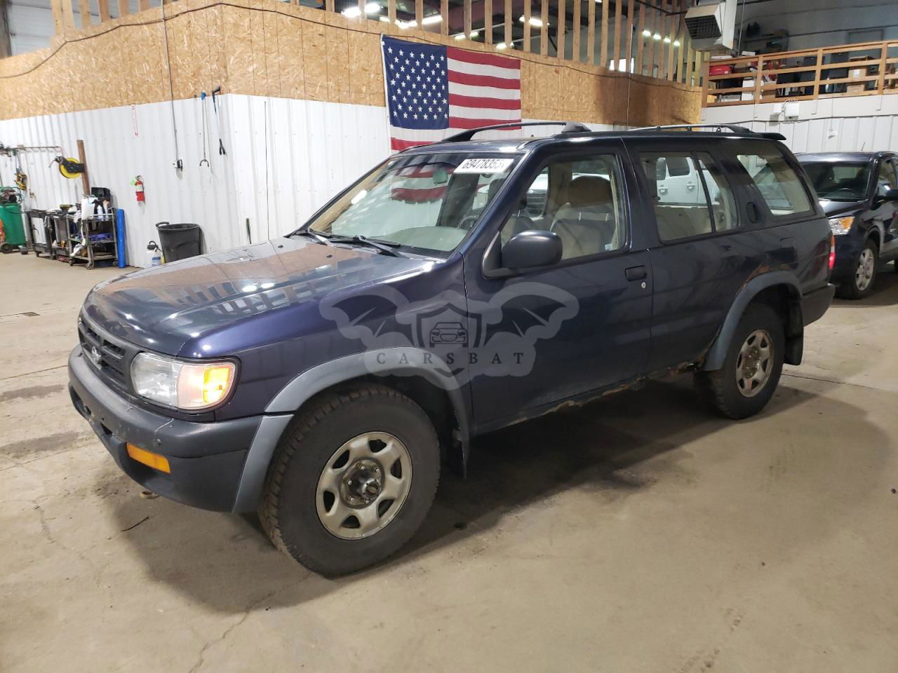Nissan Pathfinder LE 3.3L  6 1997