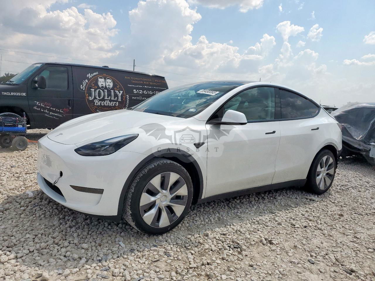 Tesla Model Y 2024