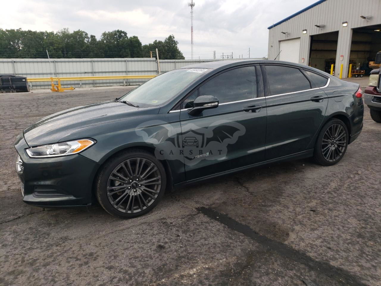 Ford Fusion SE HYBRID 2.0L  4 2015