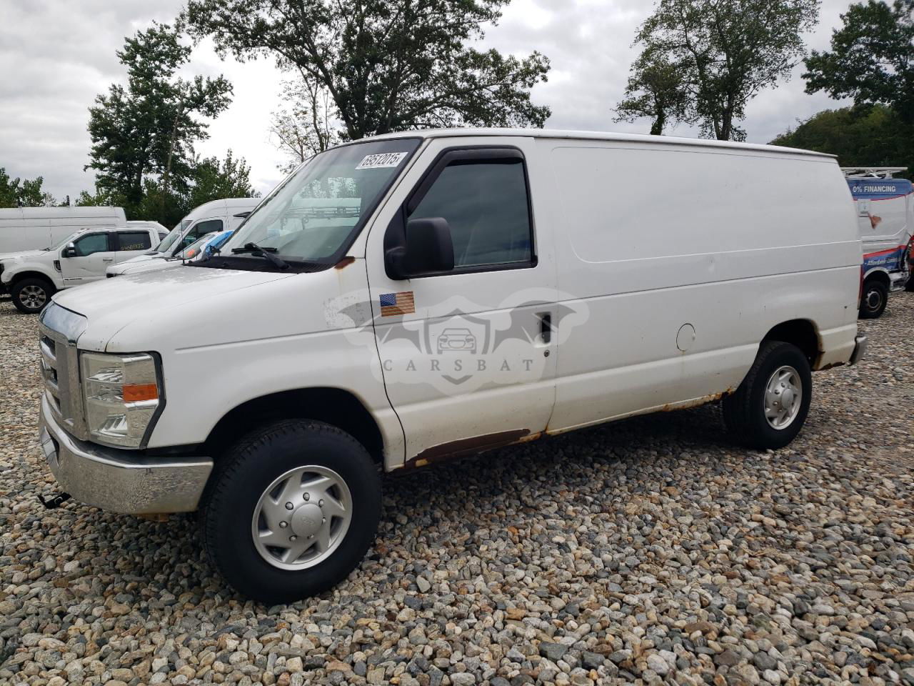 Ford Econoline E350 SUPER DUTY VAN 5.4L  8 2013